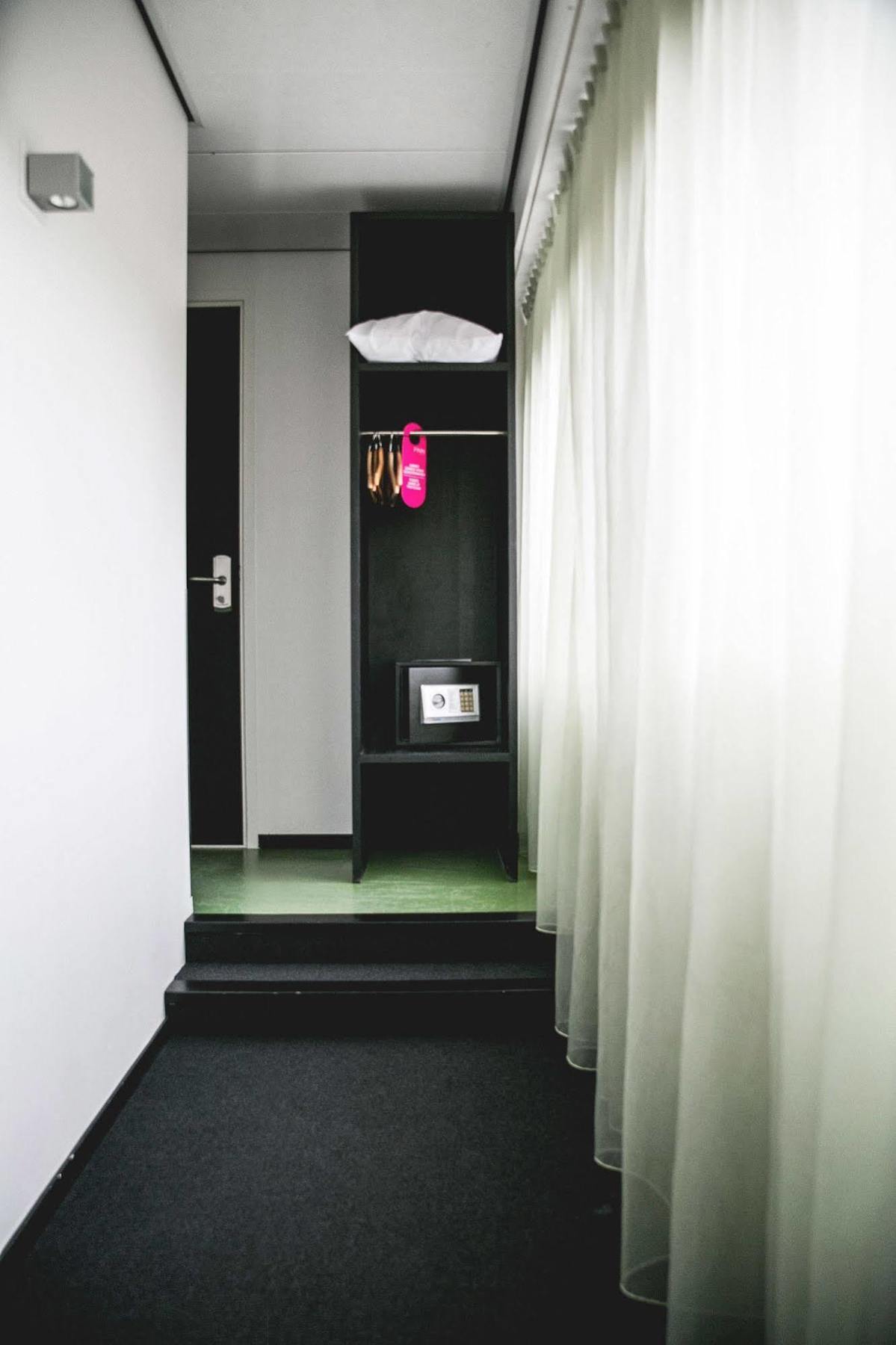 Hotel Finn Almere Ngoại thất bức ảnh
